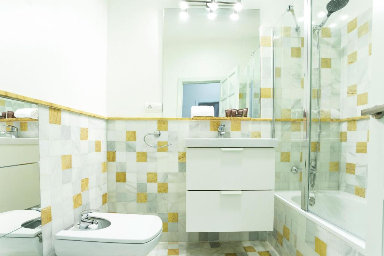 Genteel Home Abades Sevilla Exterior foto