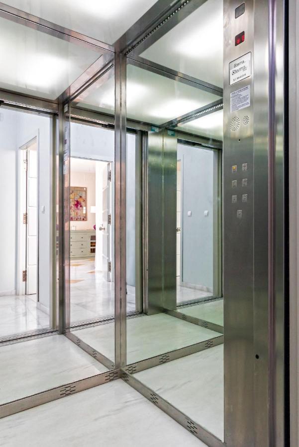 Genteel Home Abades Sevilla Exterior foto